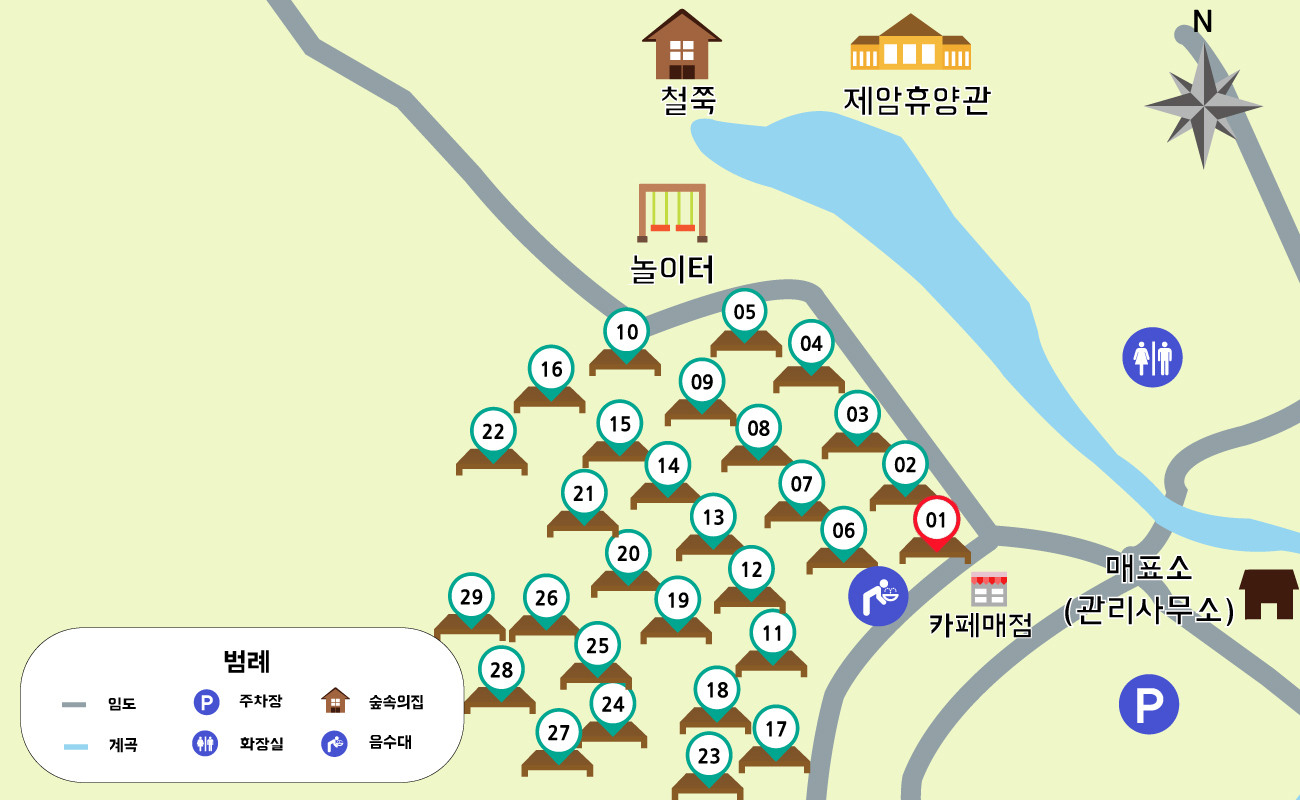 소나무숲 데크 번호와 주차장·계곡·화장실 기호가 표시된 구역 배치도입니다.